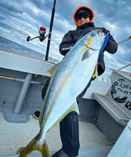 画像をギャラリービューアに読み込む, IRONTOMAHAWK 846S / アイアントマホーク ITNB-846S