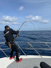 画像をギャラリービューアに読み込む, IRONTOMAHAWK 846S / アイアントマホーク ITNB-846S